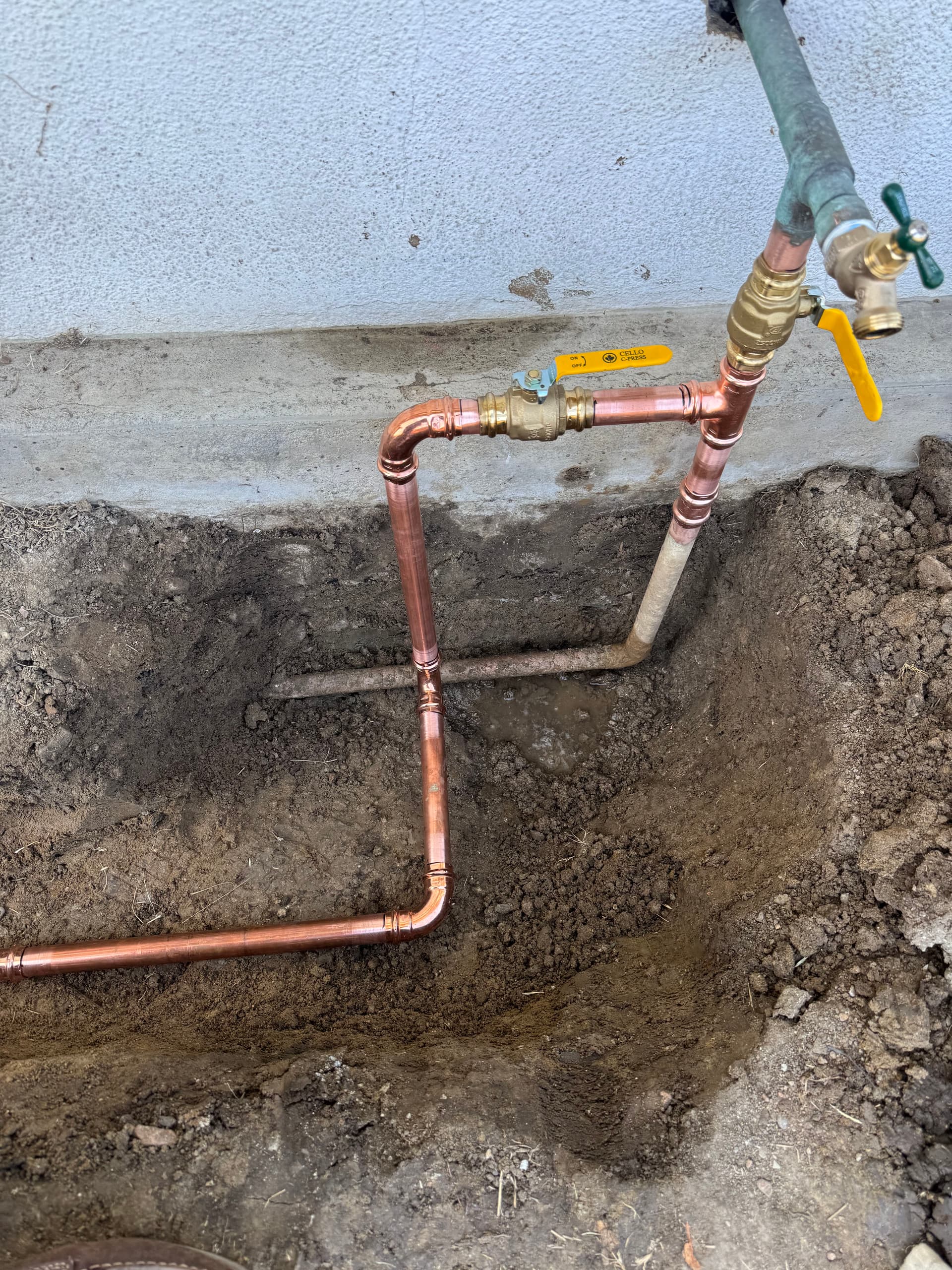 Main Shutoff Valve Replacement and Irrigation Supply Line in La Mirada image
