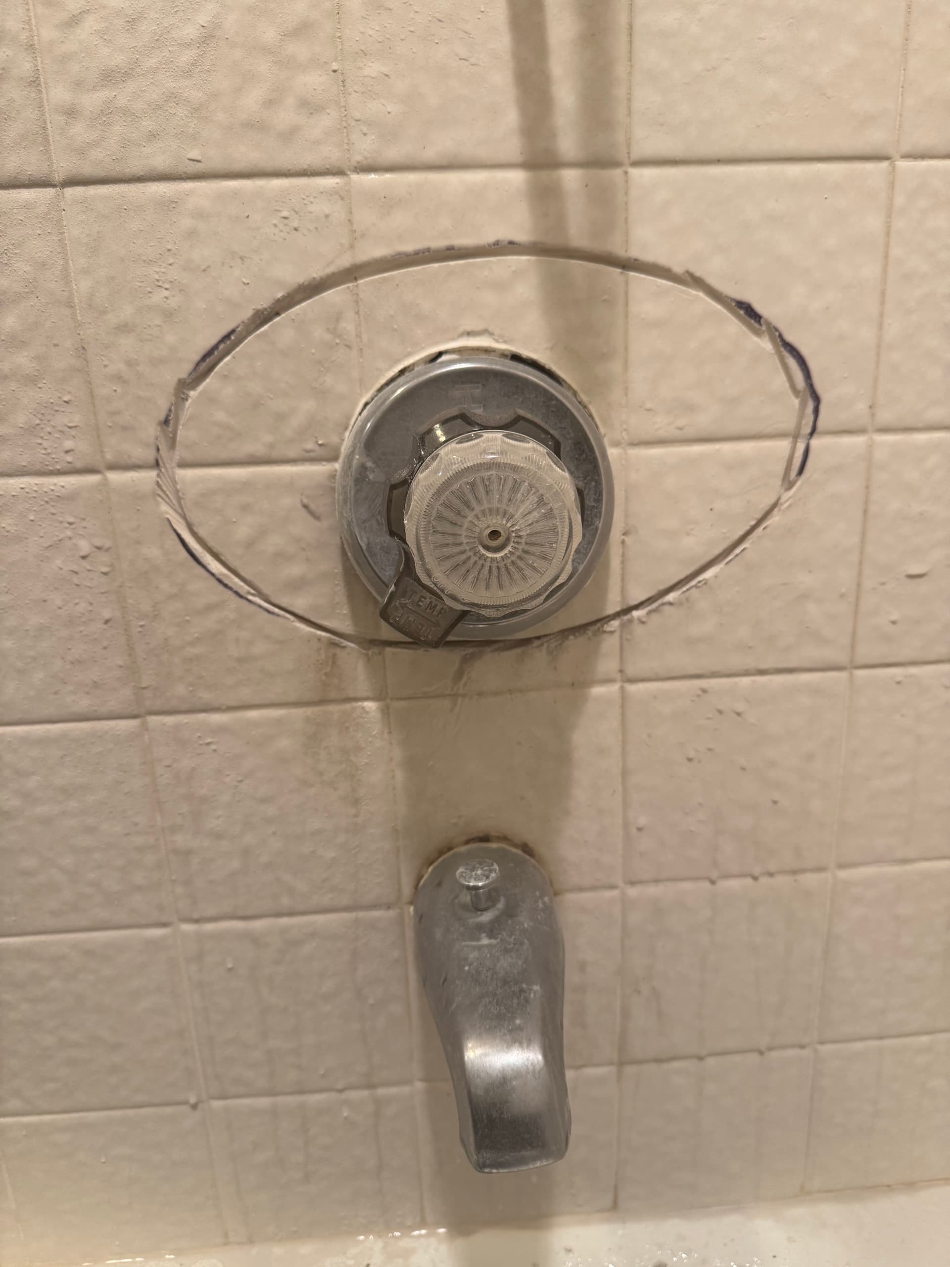 Tub and Shower Valve Replaced with Moen Retrofit and Chrome Trim image