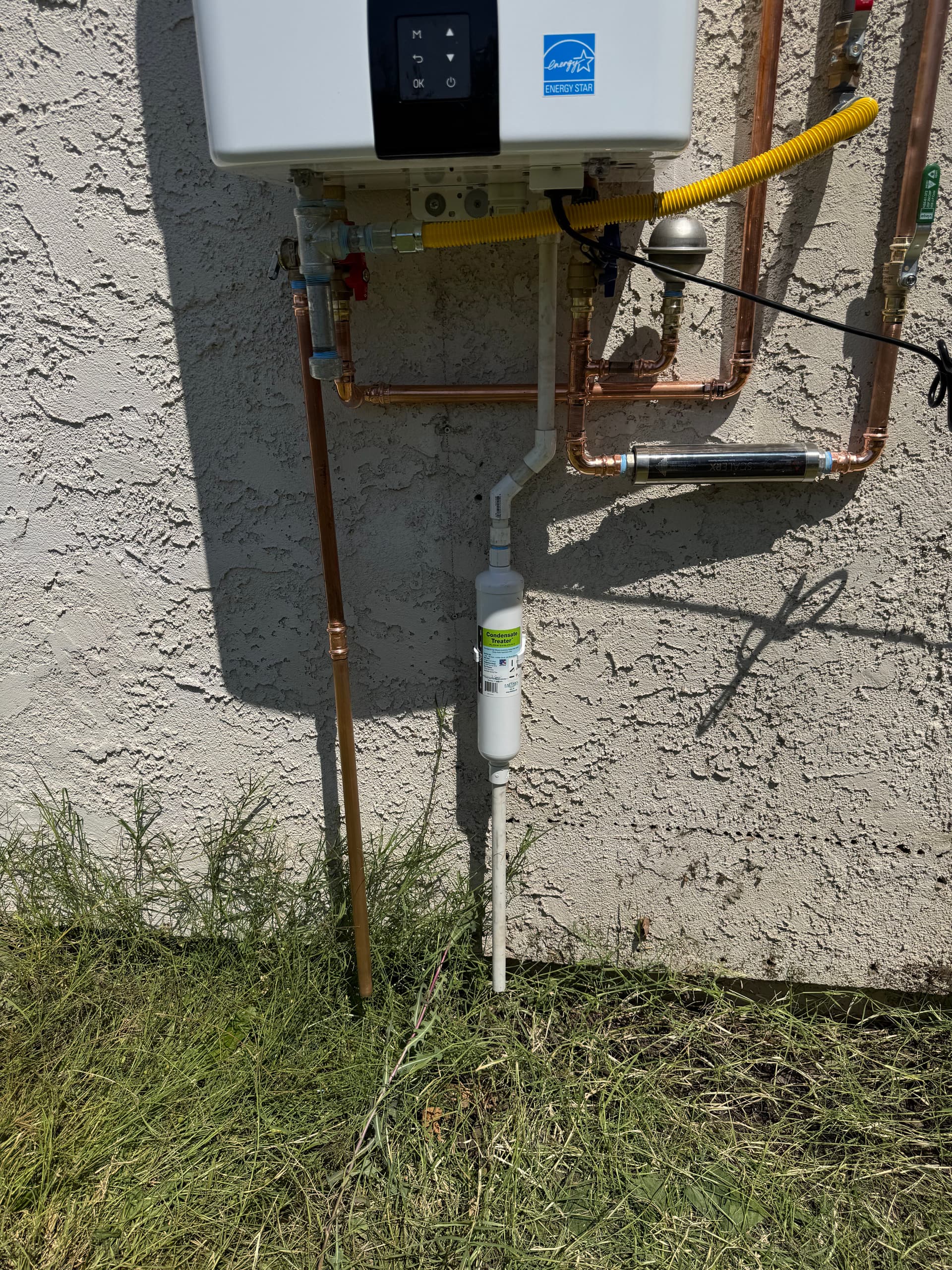 Gallery photos for Navien Tankless Water Heater Installation in West Covina: Image #1