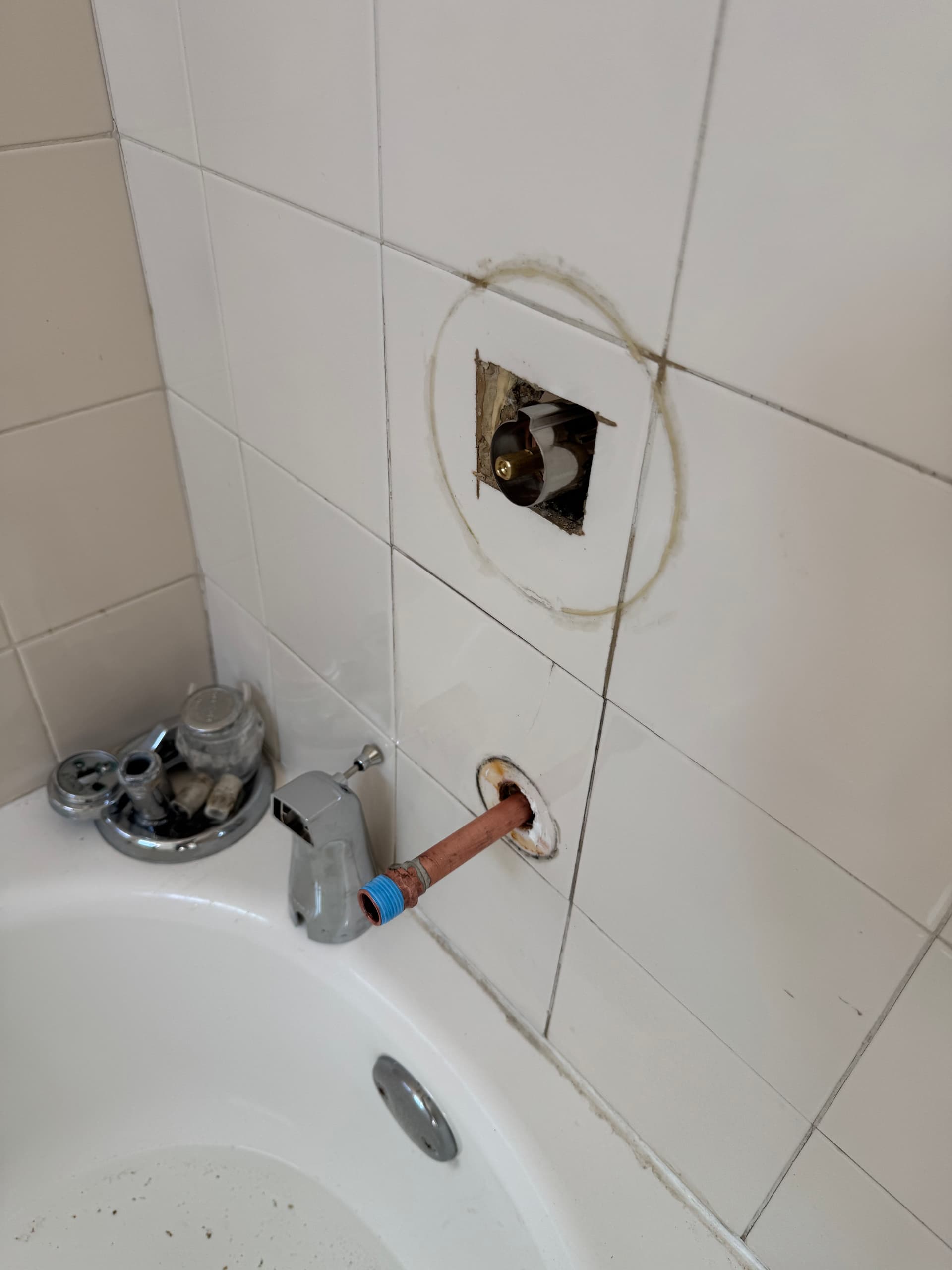 Gallery photos for Broken Mixet Tub Shower Valve Replaced in West Covina: Image #1