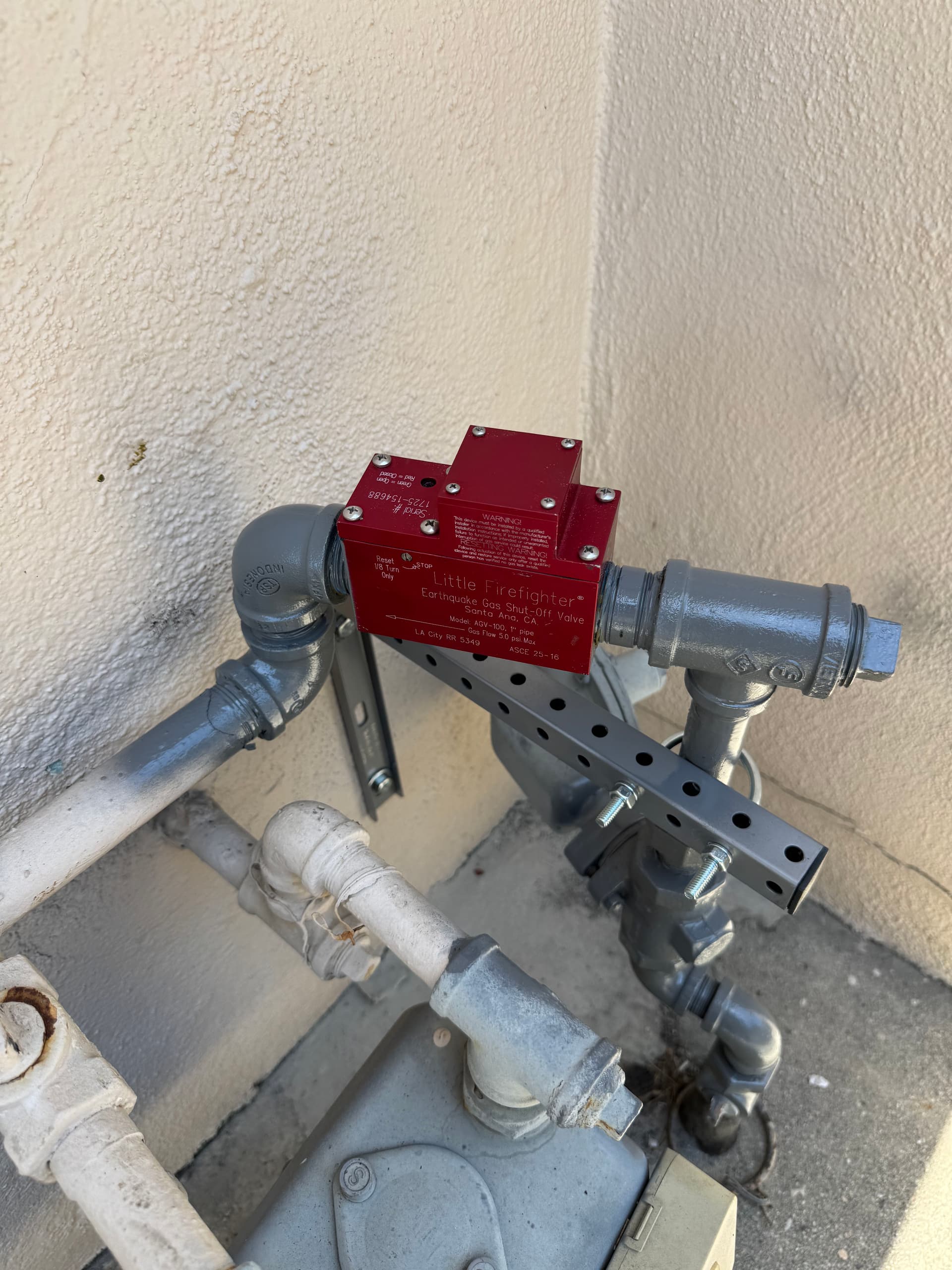 Gallery photos for Automatic Earthquake Gas Shutoff Valve Installation for Total Peace of Mind: Image #1