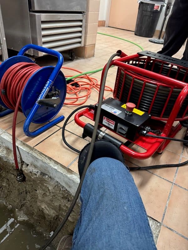 Project Rusty Pipe Descaling and Inspection in La Puente image