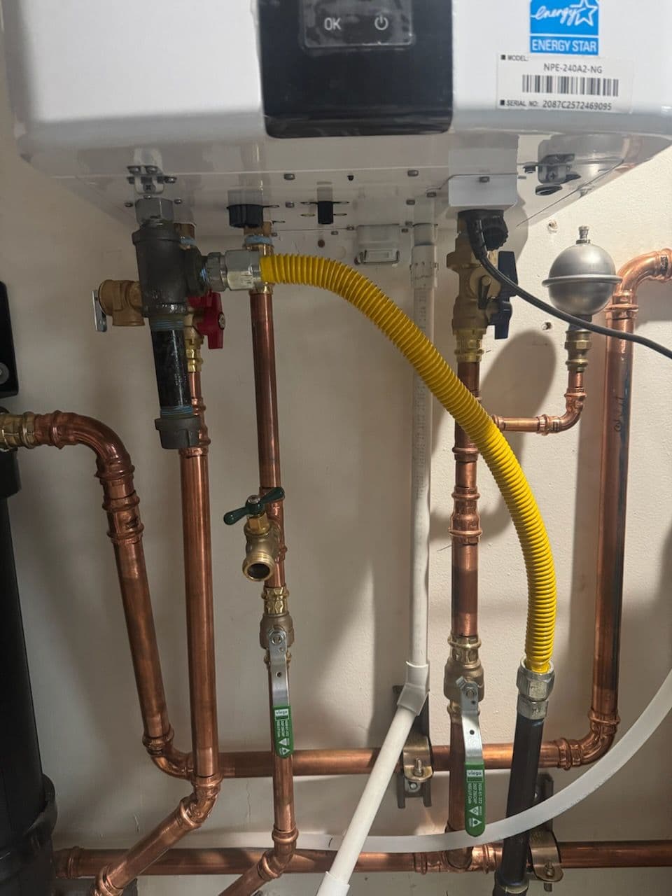 Efficient Tankless Water Heater Upgrade in Diamond Bar image