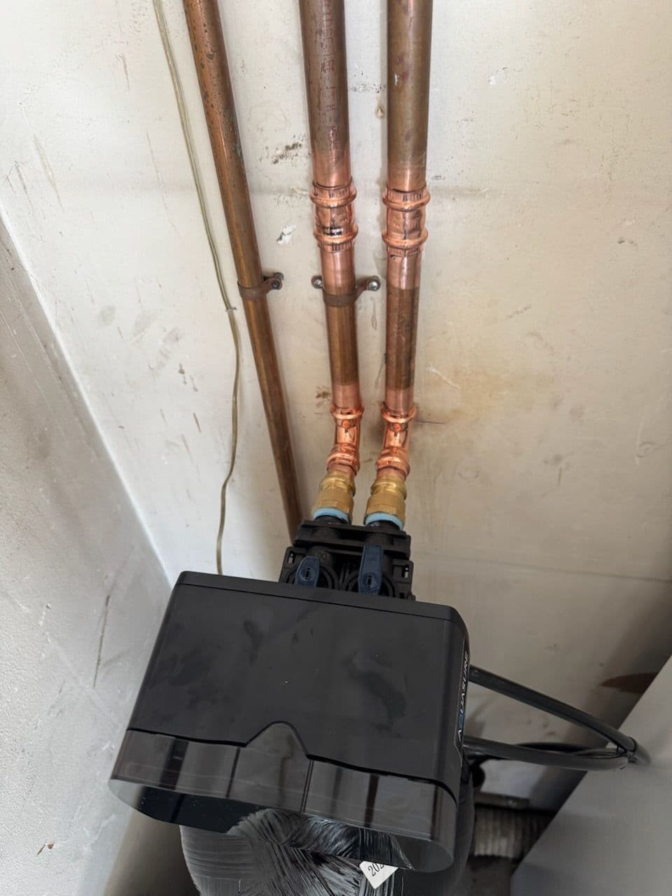 Gallery photos for Seamless Water Filtration Installation in Rowland Heights: Image #1