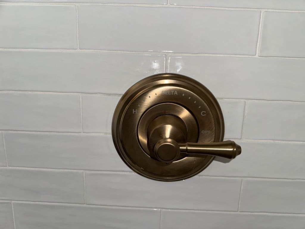 Gallery photos for Bathroom Elegance with Brushed Bronze Faucets: Image #2