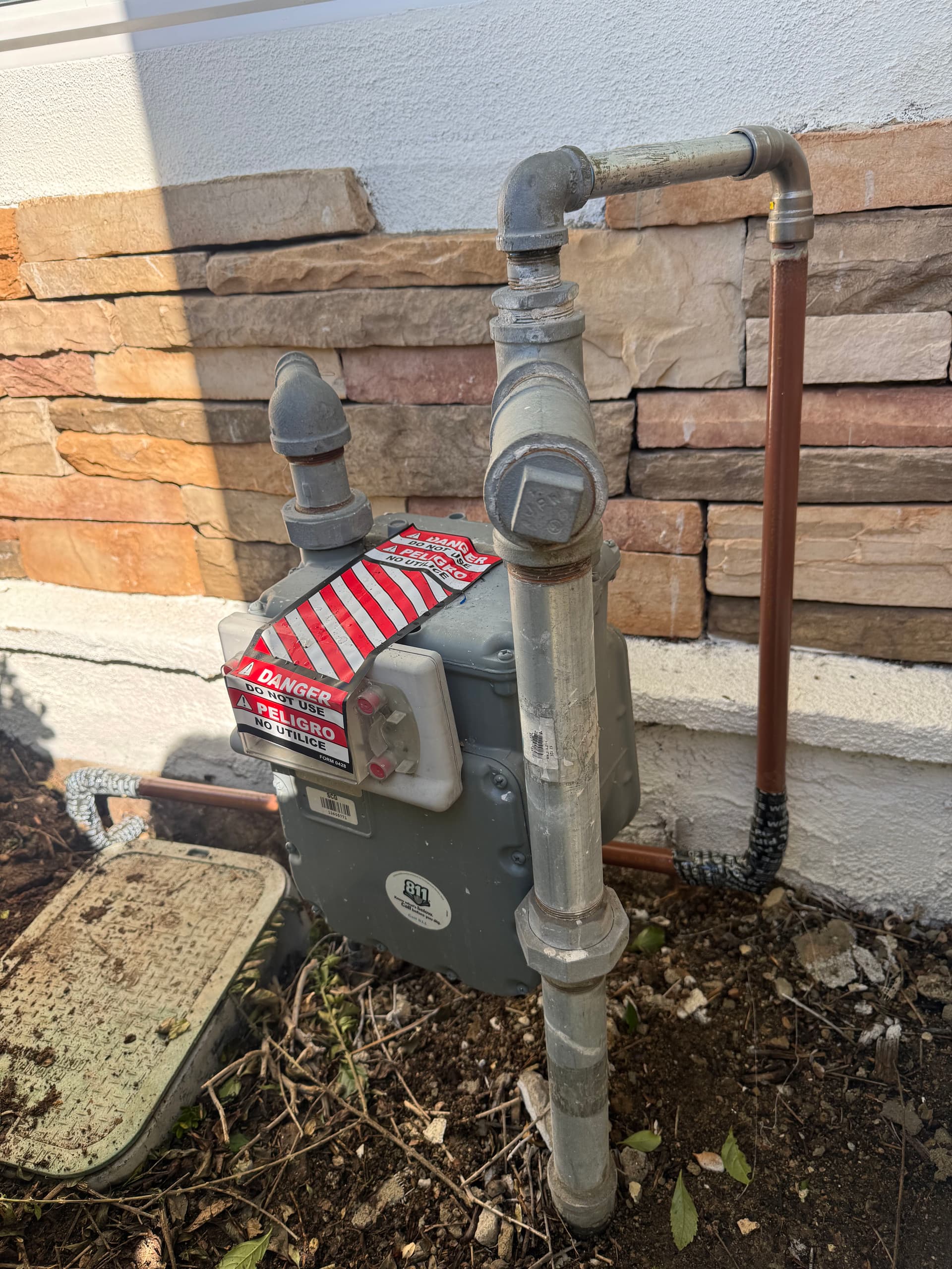 Gallery photos for Revamped Gas Pipe System at La Habra Heights: Image #3